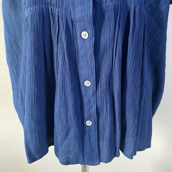 Style & Co Collared Pintuck Blue Short Sleeve Blouse Sz L NWT - Picture 3 of 9